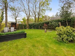 Holiday Home in Garderen With Garden