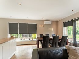 Holiday Home in Garderen With Garden