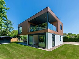 Lovely Holiday Home in a Quiet Location