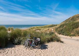 Cozy 4-person Stay at Rustenpolder