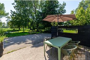 Apartment With Mini Campsite and Playground