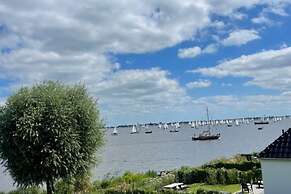 Apartment on the Sneekermeer