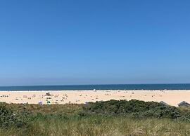 Apartment Near the Beach