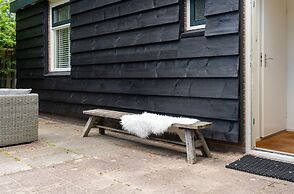 Beach House De Lichtboei 10 Minutes From the Beach