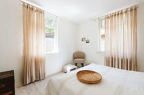 Beach House De Lichtboei 10 Minutes From the Beach