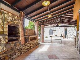 Belvilla by OYO Villa Les Barriques