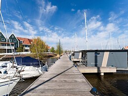 Modern Houseboat in Volendam With Shared Pool