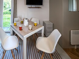 Ocean Dreams Chalet in Oostkapelle With Pool