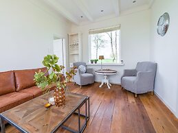 B&B Farm Grutsk in Suwald With Private Harbour