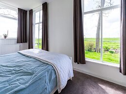 B&B Farm Grutsk in Suwald With Private Harbour