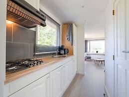 Quaint Holiday Home in Garderen With Fenced Garden