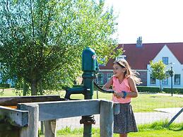 Lovely Holiday Home in Colijnsplaat With Whirlpool