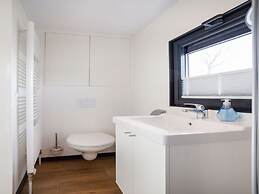 Houseboat Sneekermeer With Garden and Views