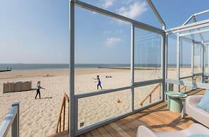 House in Dishoek With Sea Views