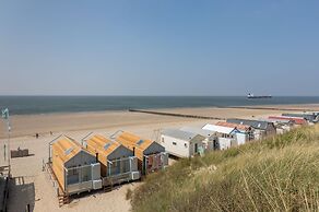 House in Dishoek With Sea Views