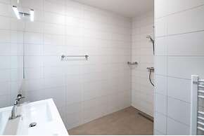 Beautiful Penthouse With Stunning Views