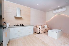 Alaya Yoga & Surf & Retreat