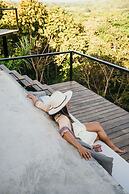 Alaya Yoga & Surf & Retreat