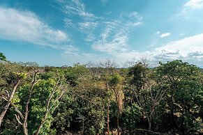 Alaya Yoga & Surf & Retreat