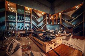 Alaya Yoga & Surf & Retreat