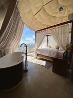 Alaya Yoga & Surf & Retreat