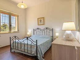 Holiday Home With Private Terrace in Taviano