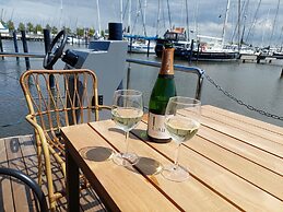 Luxury Houseboat in Volendam Marina