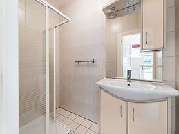 Beautiful Apartment in Sint Maartensbrug