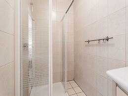 Beautiful Apartment in Sint Maartensbrug