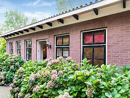Beautiful Apartment in Sint Maartensbrug