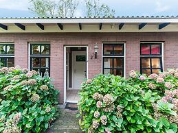 Beautiful Apartment in Sint Maartensbrug