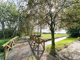 Beautiful Apartment in Sint Maartensbrug