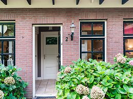 Beautiful Apartment in Sint Maartensbrug