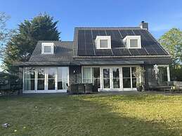 Bergen Mountain Villa, Garden & Sea