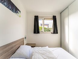 Snug Holiday Home in Bantega With Own Harbour, Boathouse