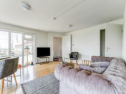 Chalet With Hot Tub, Suwald