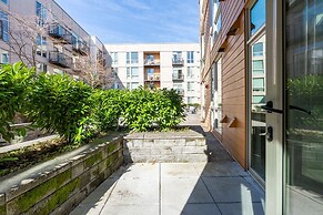 Sophari  Mercer Island Apartments