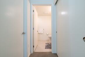 Sophari  Mercer Island Apartments