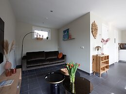 Cozy Vacation Home With a hot tub