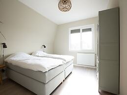 Cozy Vacation Home With a hot tub