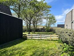 Cozy Vacation Home With a hot tub