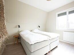 Cozy Vacation Home With a hot tub