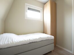 Cozy Vacation Home With a hot tub