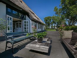 Spacious Group Getaway in Heiloo