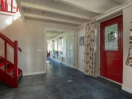 Spacious Group Getaway in Heiloo