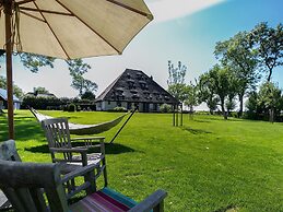 Spacious Group Getaway in Heiloo