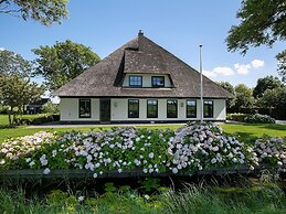 Spacious Group Getaway in Heiloo