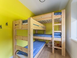 Lakeside Home With a Jetty