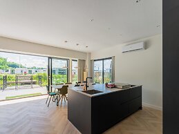 Spacious Villa Near Amsterdam