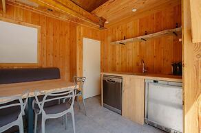 Luxurious 16-person Villa With Swimming Pool Sauna Outdoor Kitchen Wit